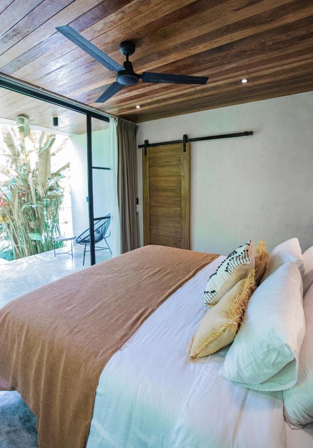 Surfing Temple Hotel Boutique جنرال لونا المظهر الخارجي الصورة